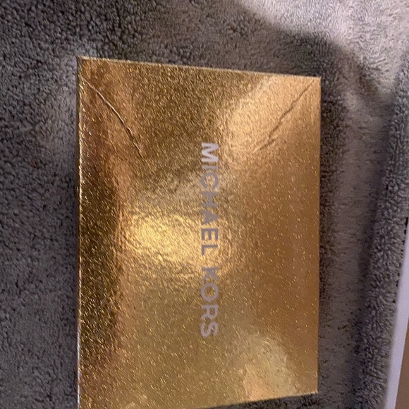 NWT Michael Kors small card case gift set - Picture 3 of 3